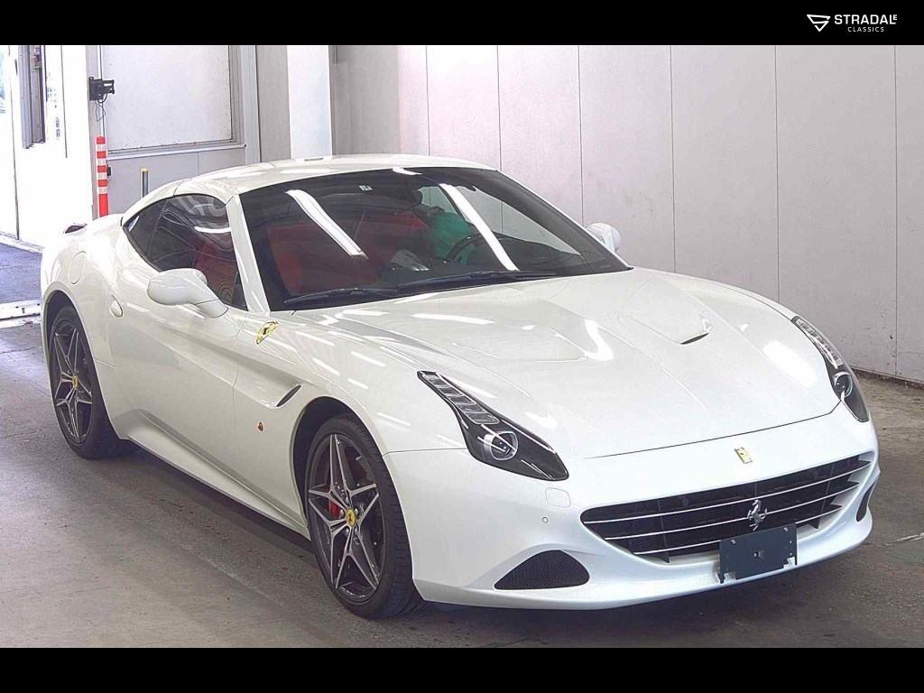 FERRARI CALIFORNIA T