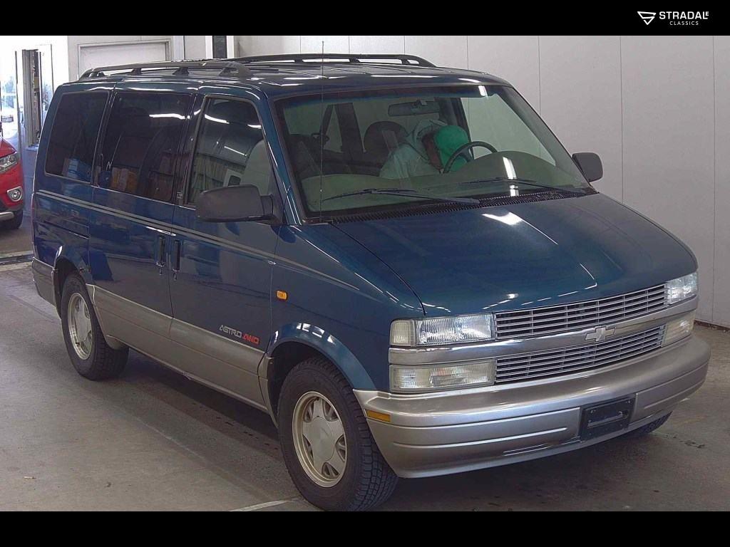 CHEVROLET ASTRO 4WD LT