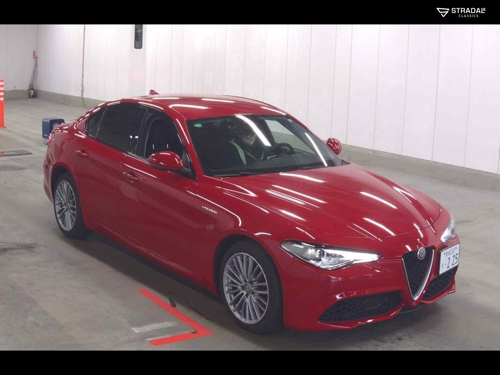 ALFA ROMEO GIULIA 4D 4WD VELOCE