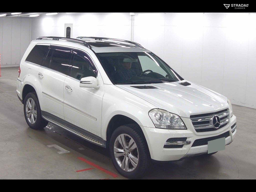 MERCEDES BENZ GL-CLASS 4WD GL550 4MATIC